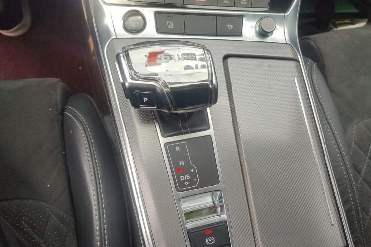 Used Audi A6L 2021 55 TFSI quattro Prestige Dynamic Edition Gear Lever