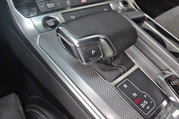 Used Audi A6L 2021 40 TFSI Luxury Dynamic Edition Gear Lever