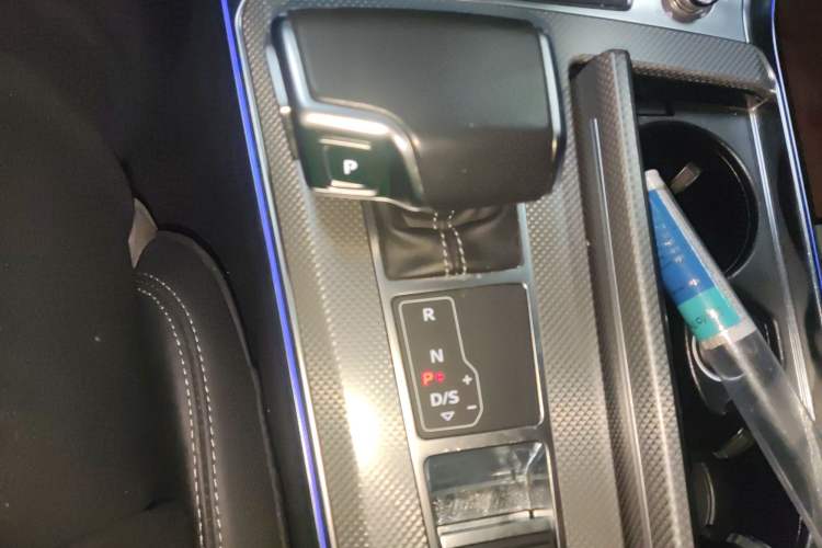 Used Audi A6L 2021 45 TFSI Prestige Dynamic Edition Gear Lever