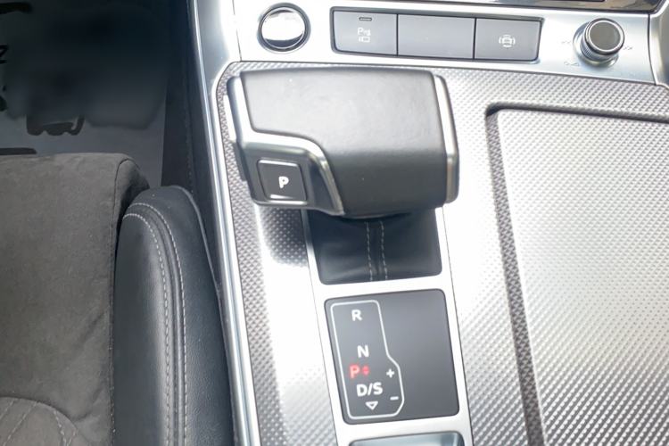 Used Audi A6L 2021 55 TFSI quattro Prestige Dynamic Edition Gear Lever