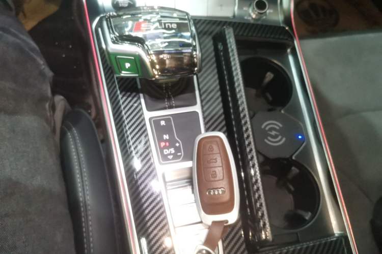 Used Audi A6L 2021 45 TFSI Prestige Dynamic Edition Gear Lever