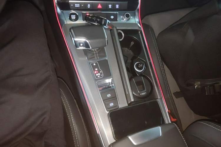 Used Audi A6L 2021 45 TFSI Prestige Dynamic Edition Gear Lever