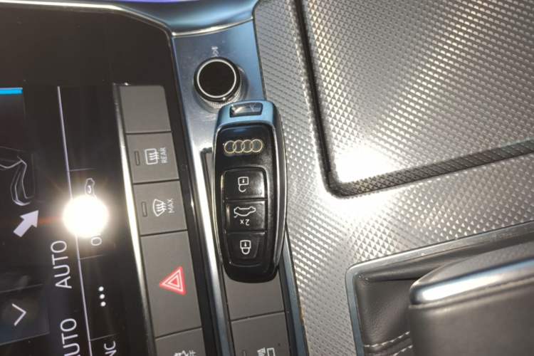 Used Audi A6L 2021 40 TFSI Luxury Dynamic Edition Interior 1