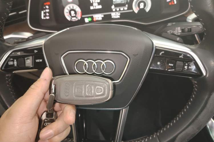 Used Audi A6L 2021 40 TFSI Luxury Dynamic Edition Interior 1
