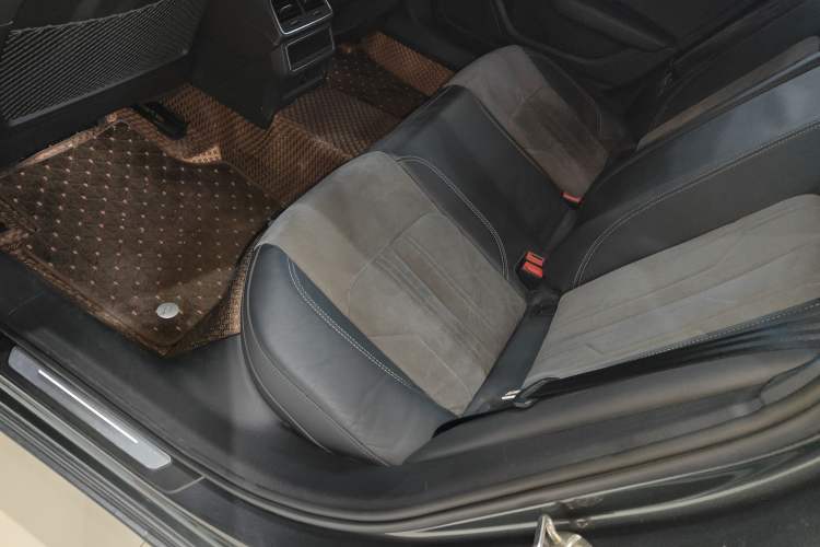 Used Audi A6L 2021 40 TFSI Luxury Dynamic Edition Interior 4