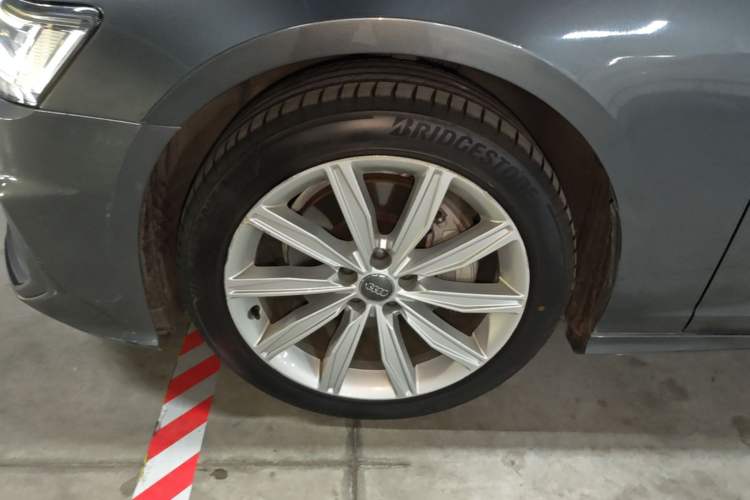 Used Audi A6L 2021 45 TFSI Prestige Dynamic Edition Left Front Wheel Hub