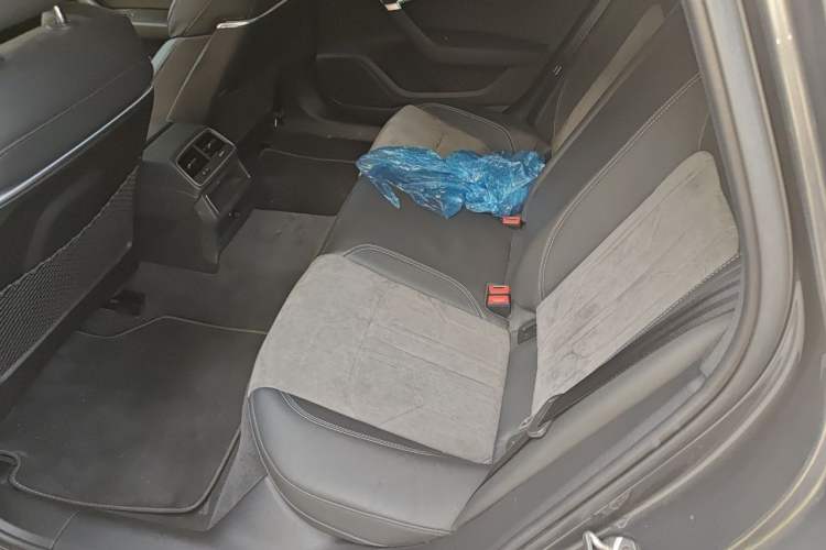 Used Audi A6L 2021 40 TFSI Luxury Dynamic Edition Left Rear Seat