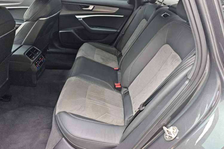 Used Audi A6L 2021 45 TFSI quattro Prestige Dynamic Edition Left Rear Seat