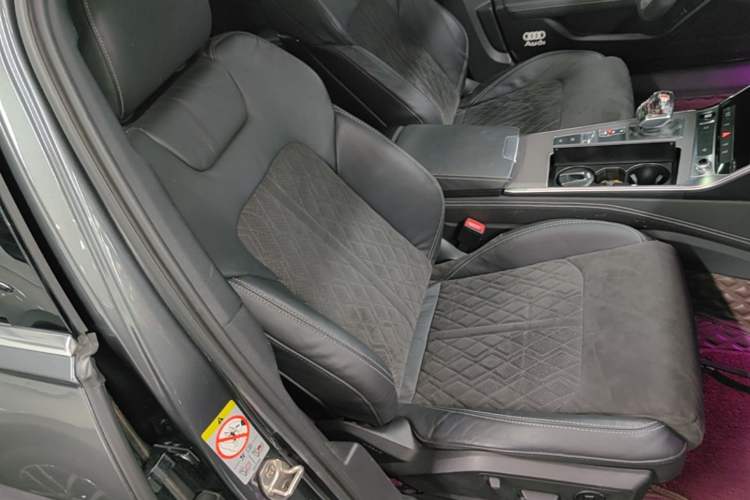 Used Audi A6L 2021 55 TFSI quattro Prestige Dynamic Edition Right Front Seat