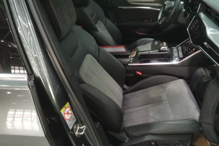 Used Audi A6L 2021 45 TFSI Prestige Dynamic Edition Right Front Seat