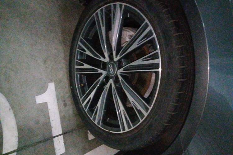Used Audi A6L 2021 45 TFSI Enjoy Life Edition Right Front Wheel Hub