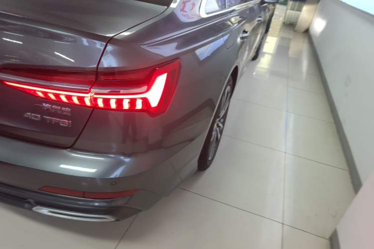 Used Audi A6L 2021 40 TFSI Luxury Dynamic Edition Right Rear Taillight