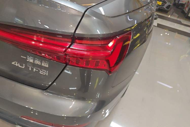 Used Audi A6L 2021 40 TFSI Luxury Dynamic Edition Right Rear Taillight
