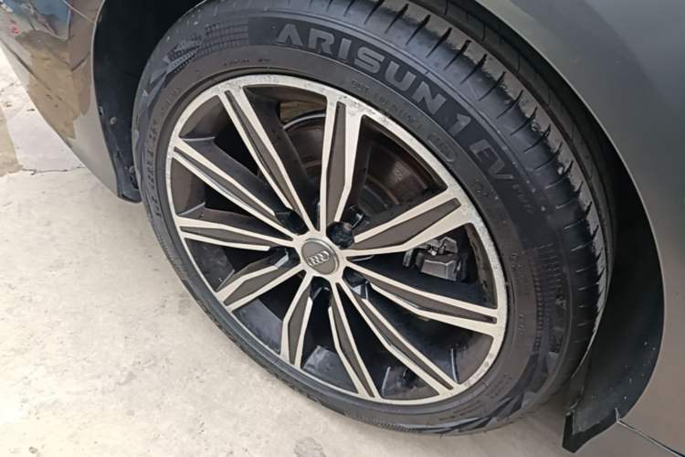 Used Audi A6L 2021 45 TFSI Prestige Dynamic Edition Right Rear Wheel Hub