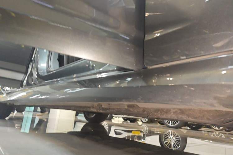 Used Audi A6L 2021 40 TFSI Luxury Dynamic Edition Right Side Sill