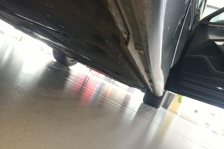 Used Audi A6L 2021 45 TFSI Prestige Dynamic Edition Right Side Sill