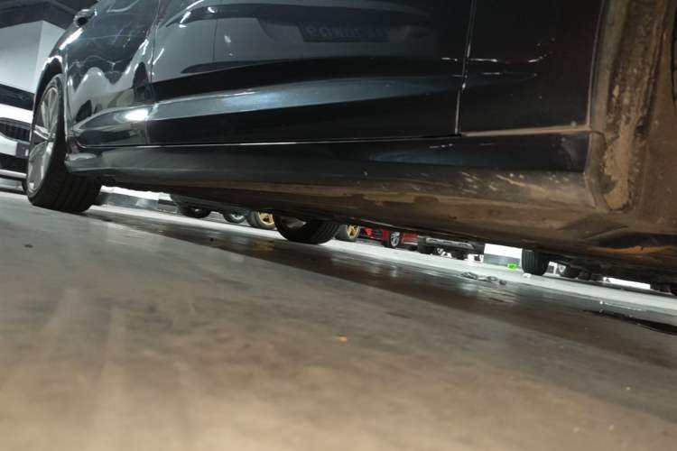Used Audi A6L 2021 45 TFSI Prestige Dynamic Edition Right Side Sill