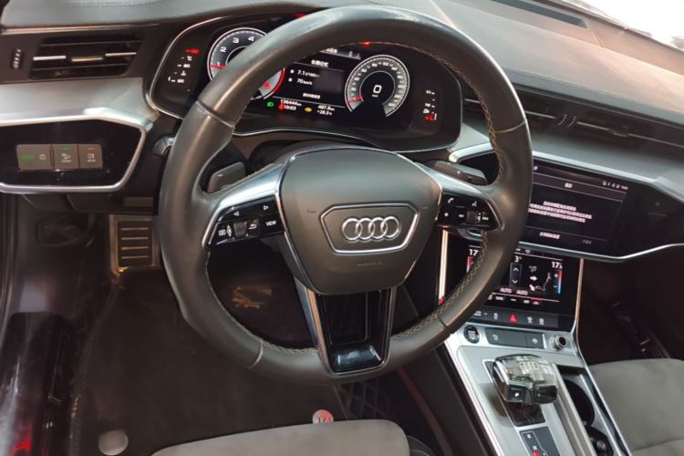 Used Audi A6L 2021 40 TFSI Luxury Dynamic Edition Steering Wheel
