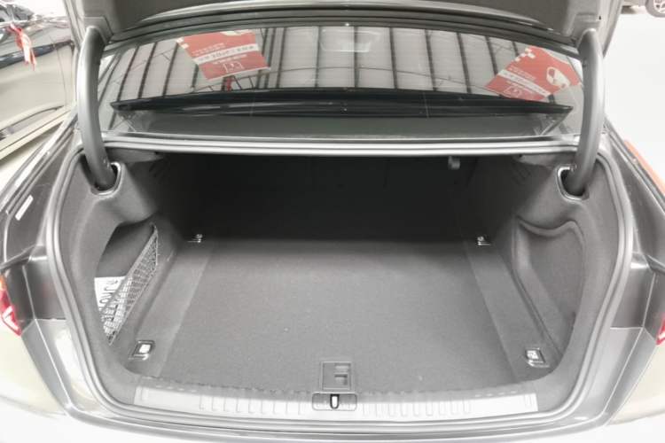 Used Audi A6L 2021 40 TFSI Luxury Dynamic Edition Trunk