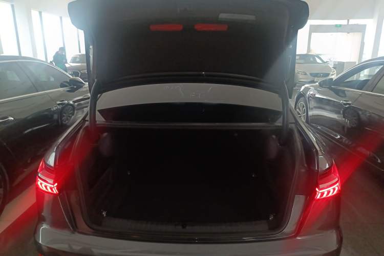 Used Audi A6L 2021 45 TFSI Prestige Dynamic Edition Trunk