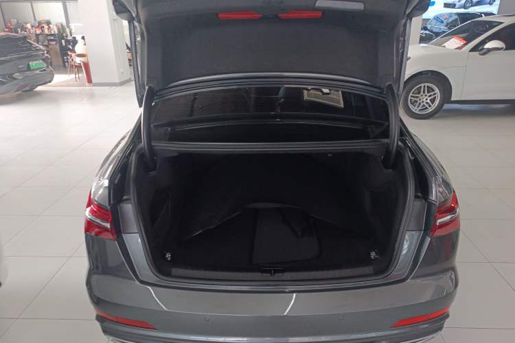 Used Audi A6L 2021 40 TFSI Luxury Dynamic Edition Trunk