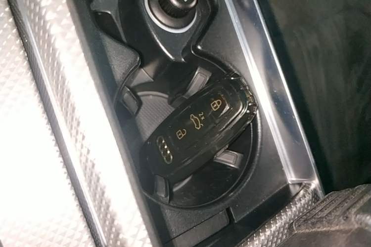 Used Audi A6L 2021 40 TFSI Luxury Dynamic Edition Vehicle Key