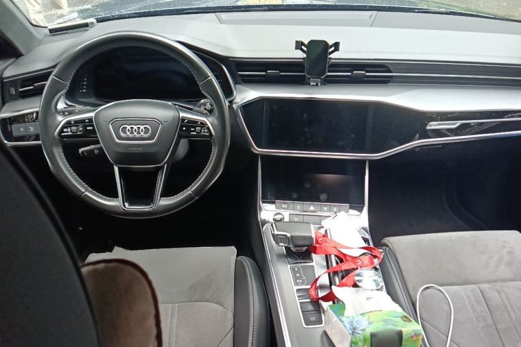 Used Audi A6L 2021 45 TFSI Prestige Dynamic Edition Center Console