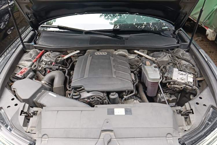 Used Audi A6L 2021 45 TFSI Prestige Dynamic Edition Engine Bay