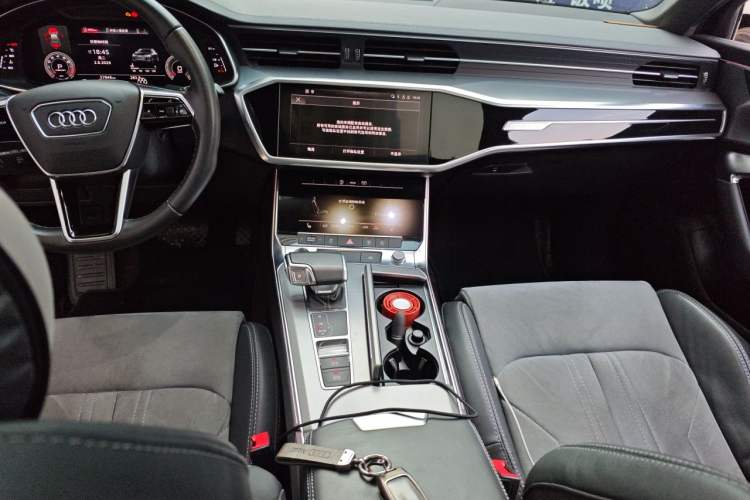 Used Audi A6L 2021 45 TFSI quattro Prestige Dynamic Edition Audio And AC Panel