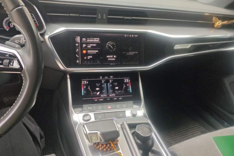 Used Audi A6L 2021 45 TFSI Prestige Dynamic Edition Audio And AC Panel