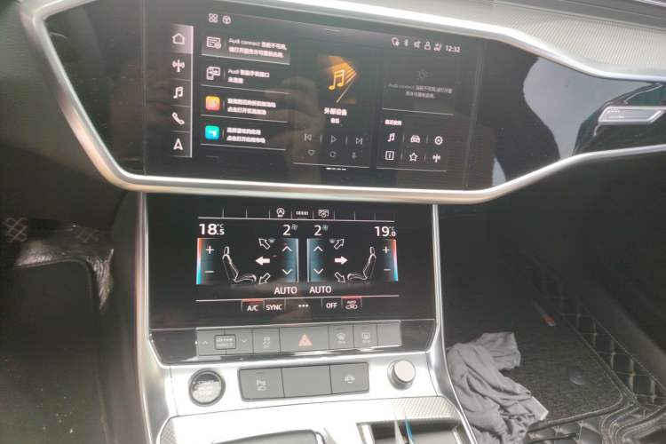 Used Audi A6L 2021 45 TFSI Prestige Dynamic Edition Audio And AC Panel