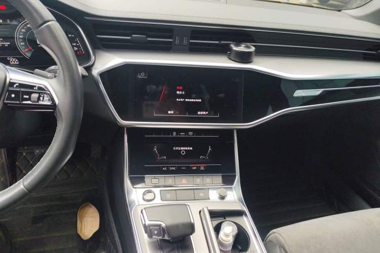 Used Audi A6L 2021 45 TFSI Prestige Dynamic Edition Audio And AC Panel