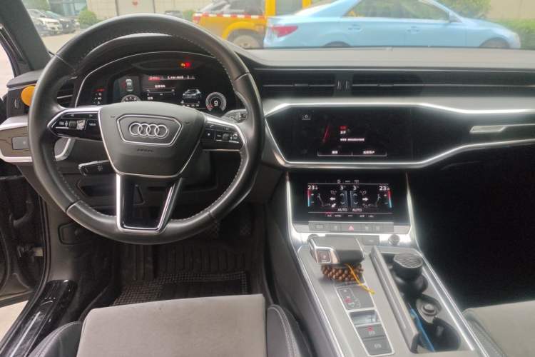 Used Audi A6L 2021 45 TFSI Prestige Dynamic Edition Center Console