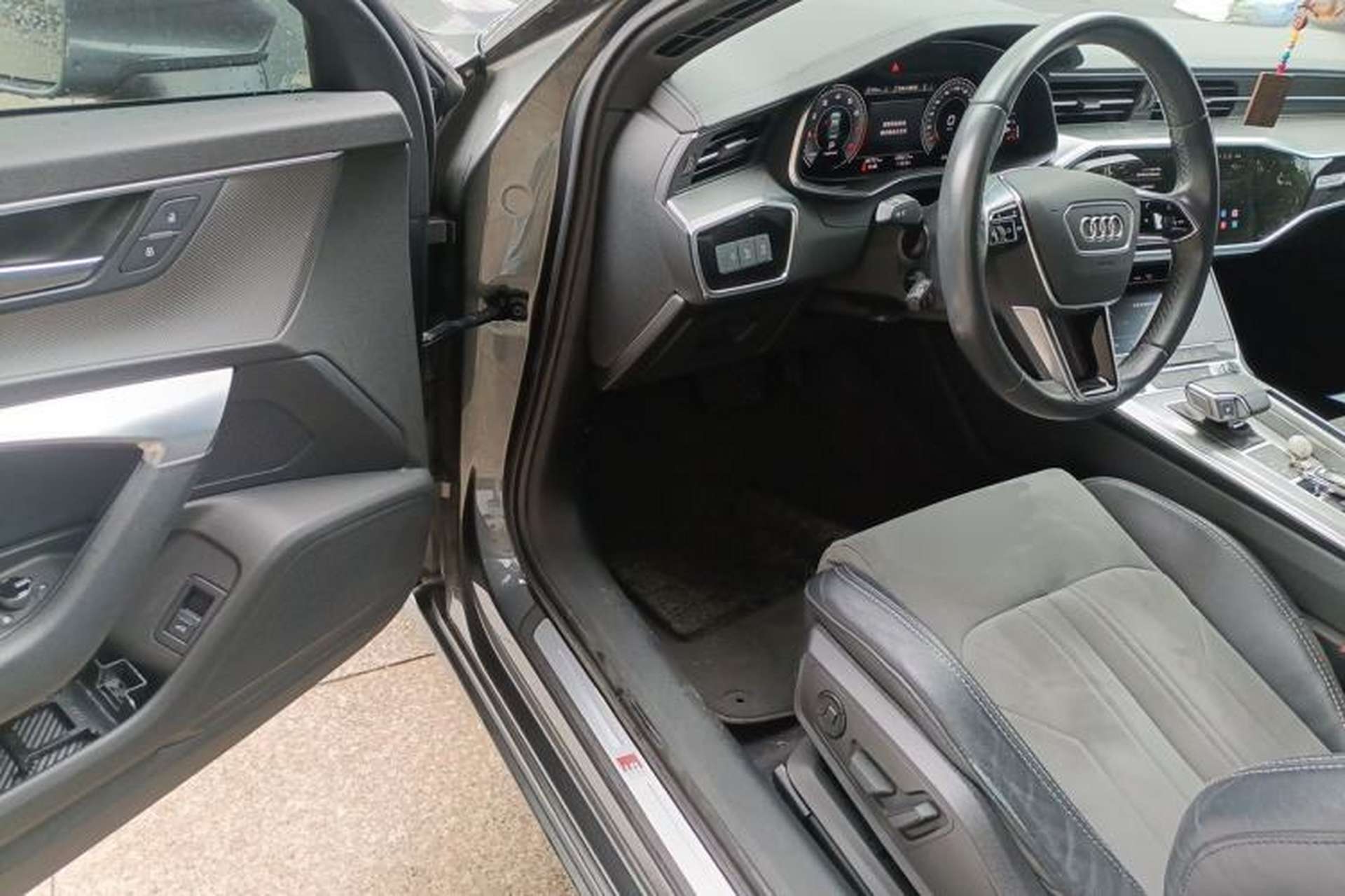 Used Audi A6L 2021 45 TFSI quattro Prestige Dynamic Edition Driver Seat