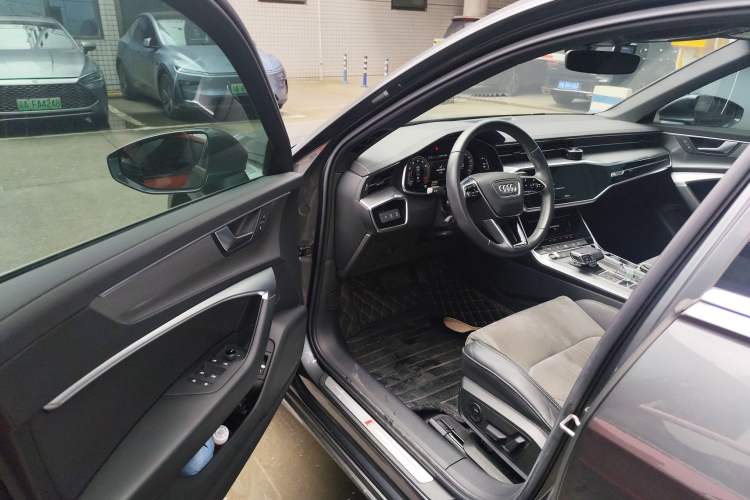 Used Audi A6L 2021 45 TFSI Prestige Dynamic Edition Driver Seat