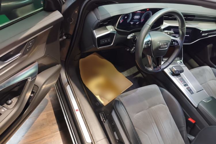 Used Audi A6L 2021 40 TFSI Luxury Dynamic Edition Driver Seat