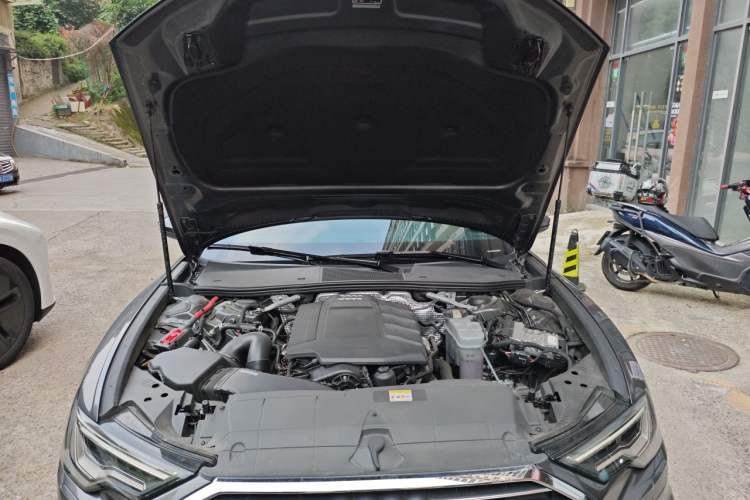 Used Audi A6L 2021 45 TFSI quattro Prestige Dynamic Edition Engine Bay