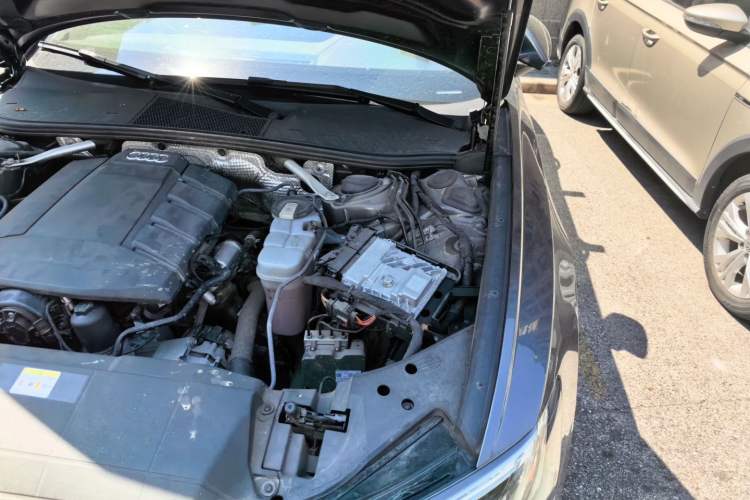 Used Audi A6L 2021 45 TFSI Enjoy Life Edition Engine Bay Left