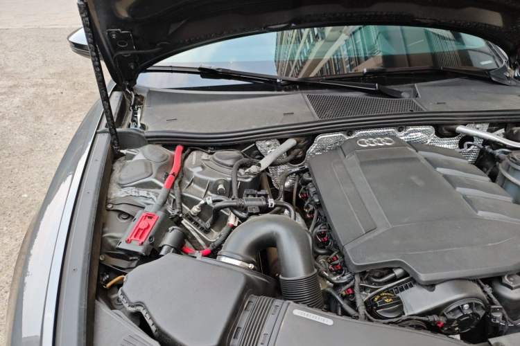 Used Audi A6L 2021 45 TFSI quattro Prestige Dynamic Edition Engine Bay Right