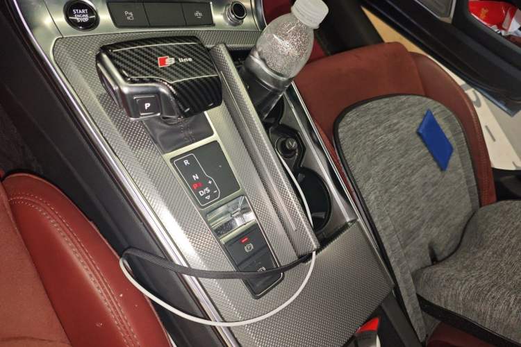 Used Audi A6L 2021 45 TFSI Enjoy Life Edition Gear Lever