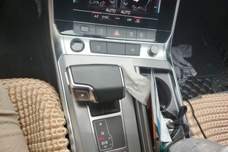 Used Audi A6L 2021 45 TFSI Prestige Dynamic Edition Gear Lever