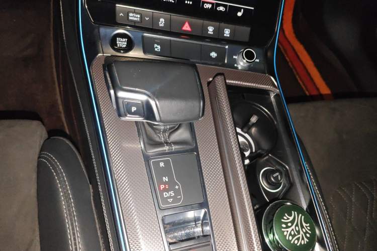 Used Audi A6L 2021 55 TFSI quattro Prestige Dynamic Edition Gear Lever