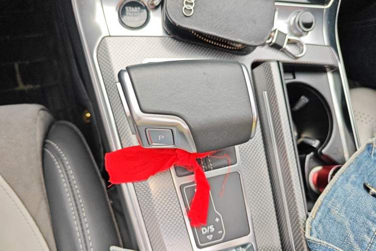 Used Audi A6L 2021 45 TFSI quattro Prestige Dynamic Edition Gear Lever