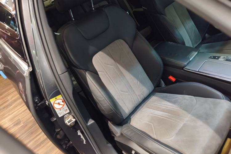 Used Audi A6L 2021 40 TFSI Luxury Dynamic Edition Right Front Seat