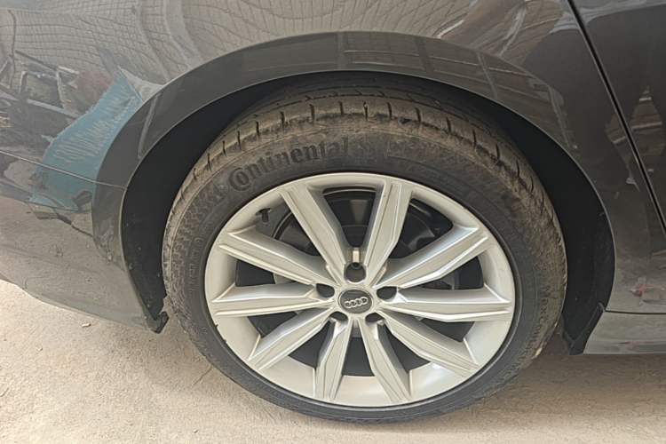 Used Audi A6L 2021 45 TFSI Prestige Dynamic Edition Right Rear Wheel Hub