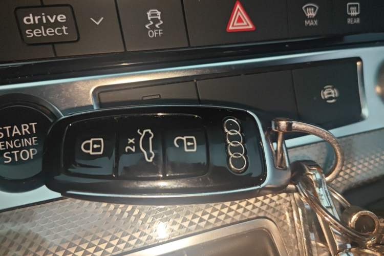 Used Audi A6L 2021 45 TFSI Prestige Dynamic Edition Vehicle Key