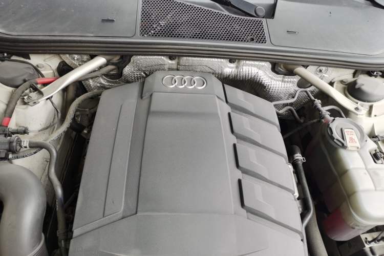 Used Audi A6L 2021 45 TFSI quattro Prestige Dynamic Edition Engine Bay