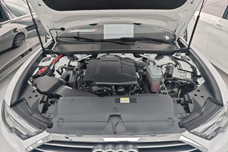 Used Audi A6L 2021 45 TFSI Prestige Dynamic Edition Engine Bay