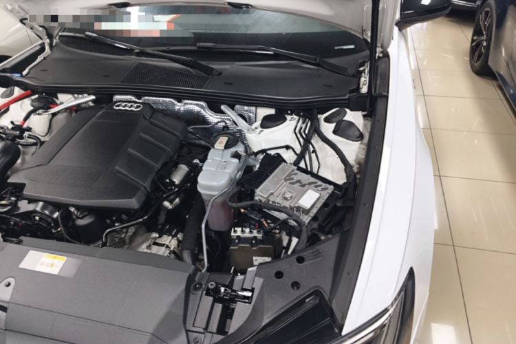Used Audi A6L 2021 40 TFSI Luxury Dynamic Edition Engine Bay Left