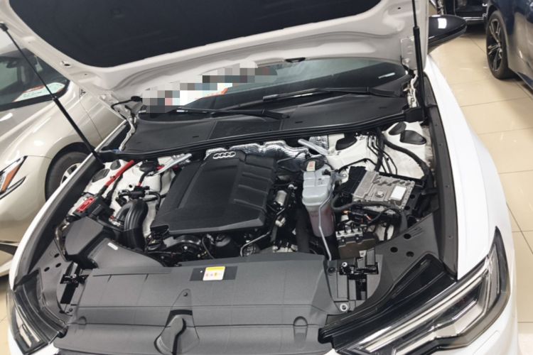 Used Audi A6L 2021 40 TFSI Luxury Dynamic Edition Engine Bay